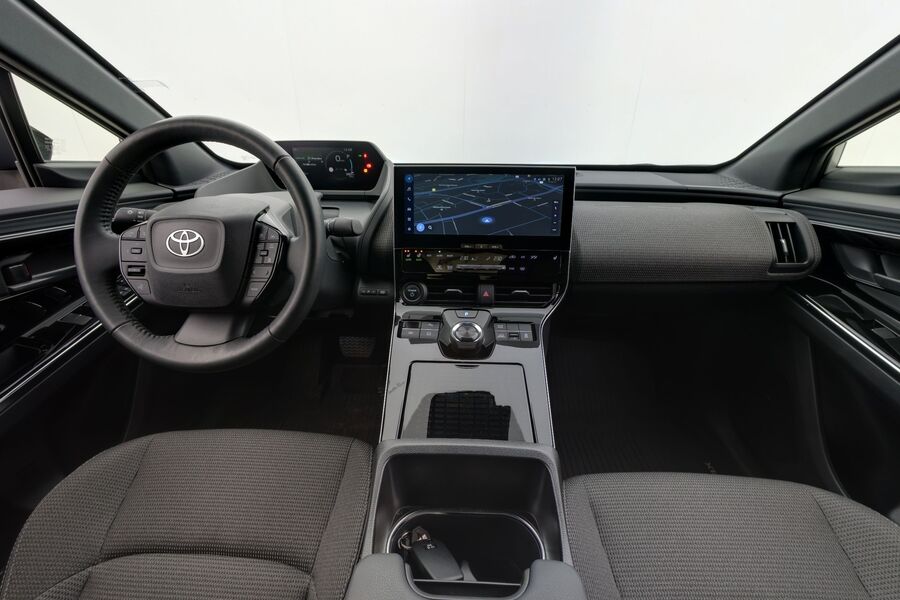 Toyota bZ4X vaihtoauto