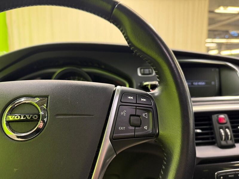 Volvo V40 vaihtoauto