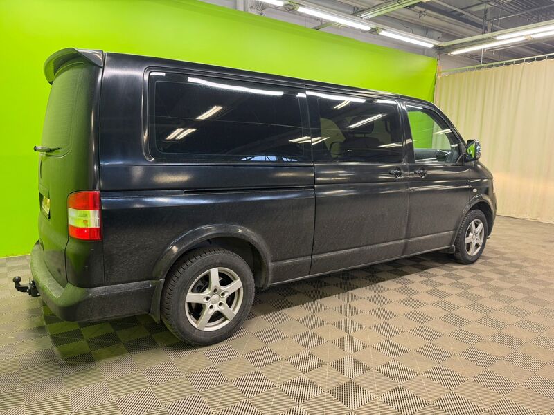 Volkswagen Caravelle vaihtoauto