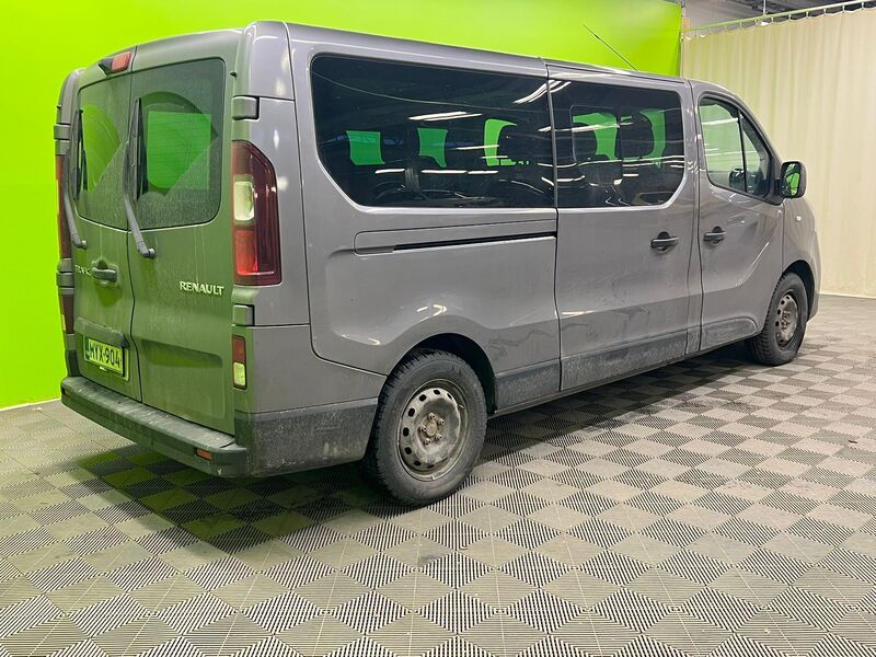Renault Trafic vaihtoauto