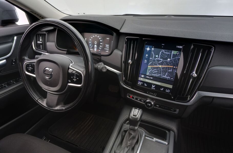 Volvo V90 Cross Country vaihtoauto