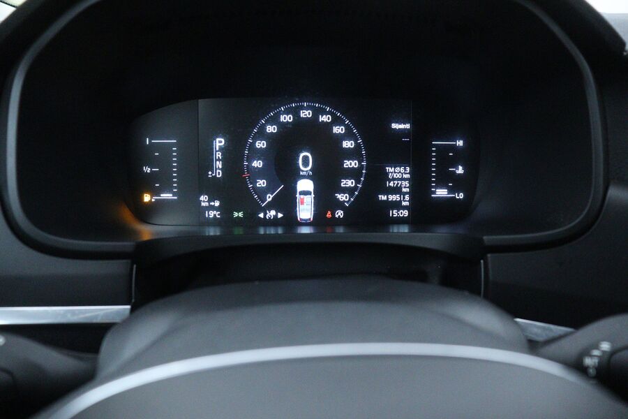 Volvo V90 Cross Country vaihtoauto