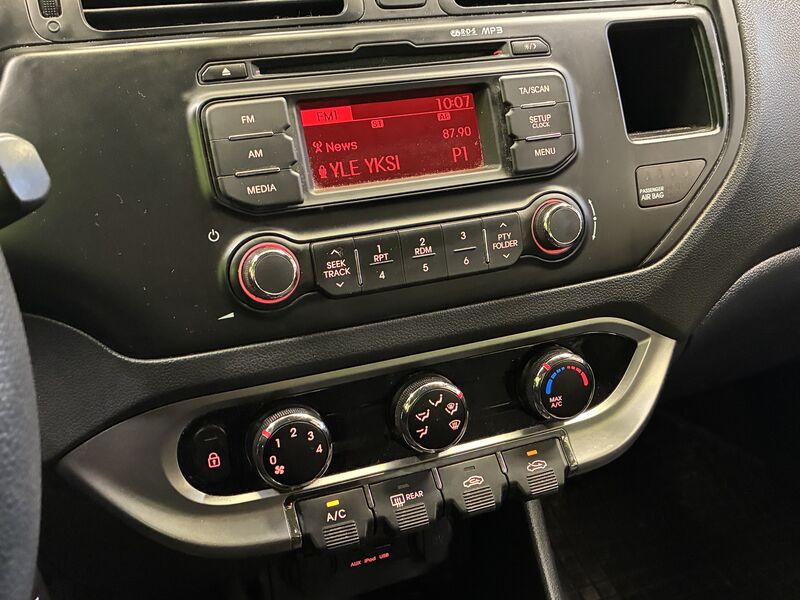 Kia Rio vaihtoauto