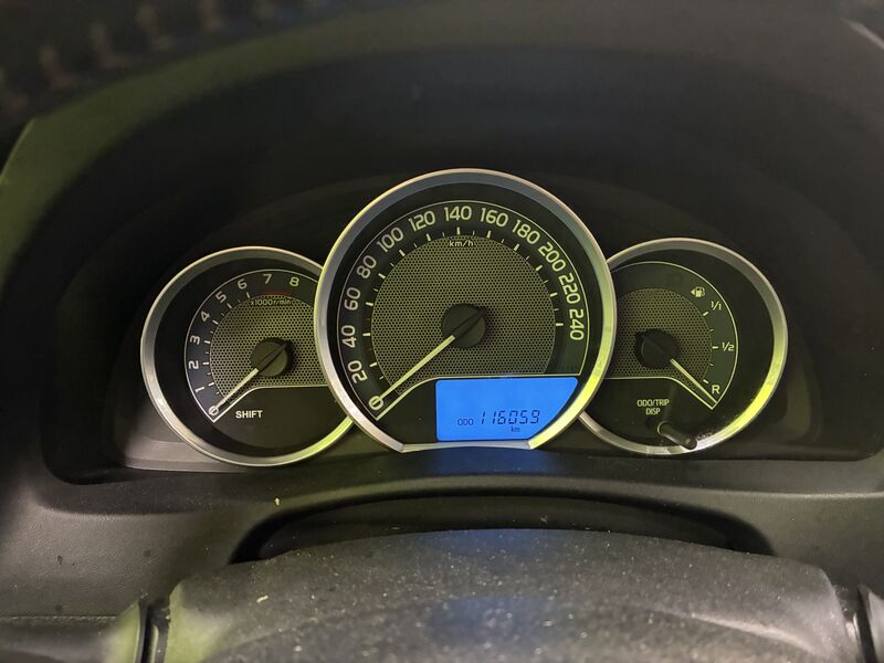 Toyota Auris vaihtoauto