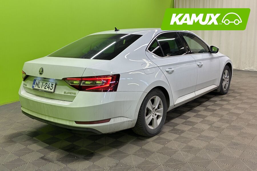 Skoda Superb vaihtoauto