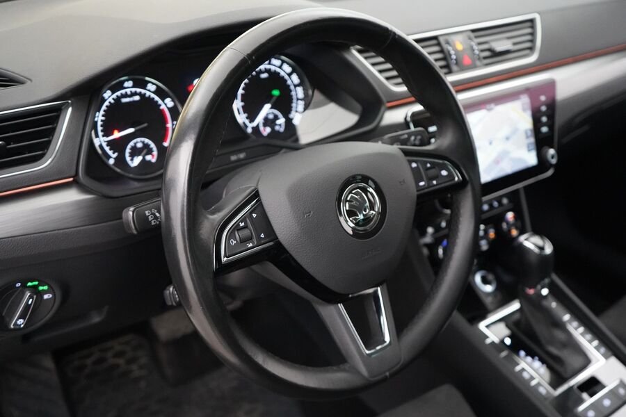 Skoda Superb vaihtoauto