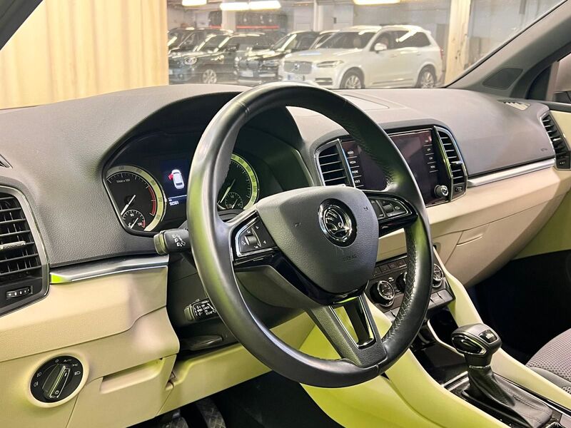 Skoda Karoq vaihtoauto