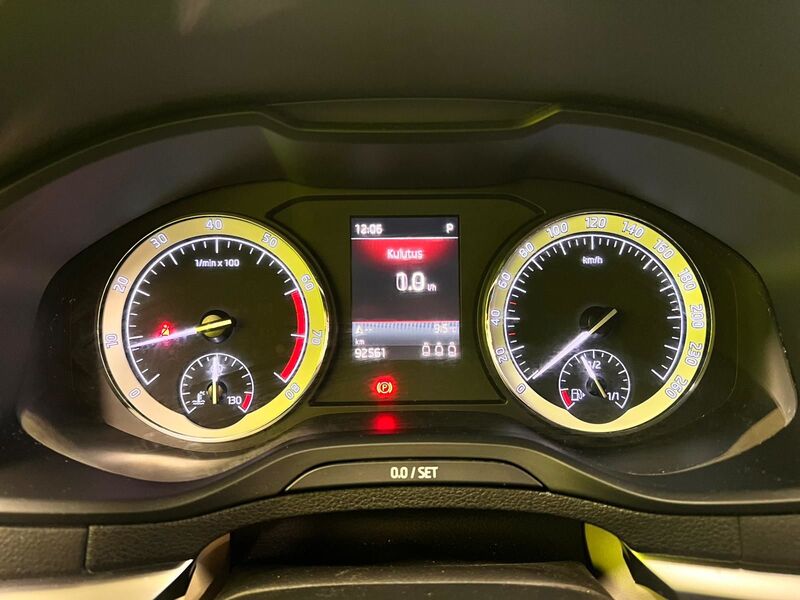 Skoda Karoq vaihtoauto