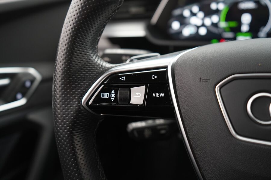 Audi e-tron vaihtoauto