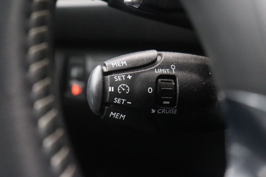 Peugeot 308 vaihtoauto