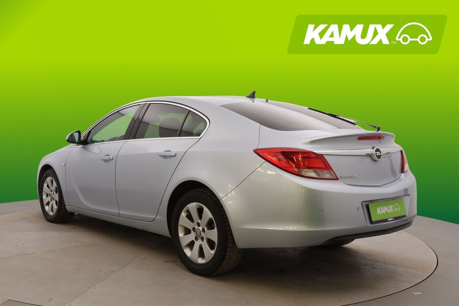 Opel Insignia vaihtoauto