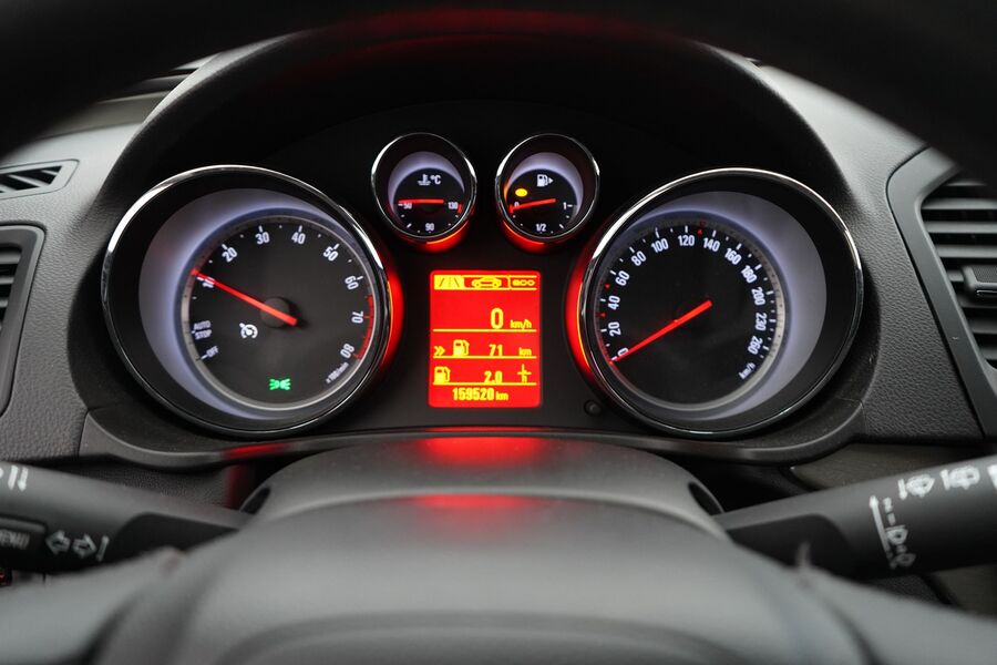 Opel Insignia vaihtoauto