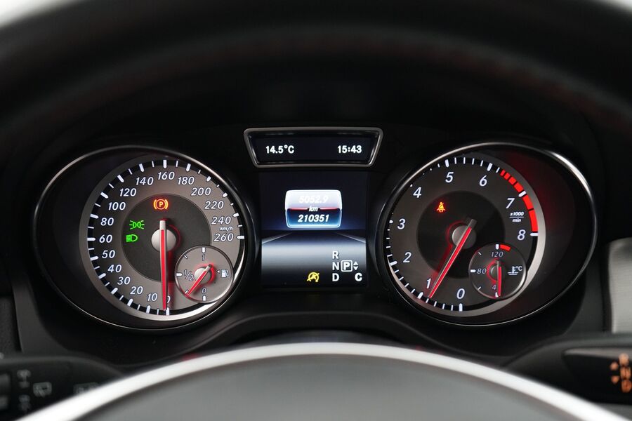 Mercedes-Benz CLA-sarja vaihtoauto