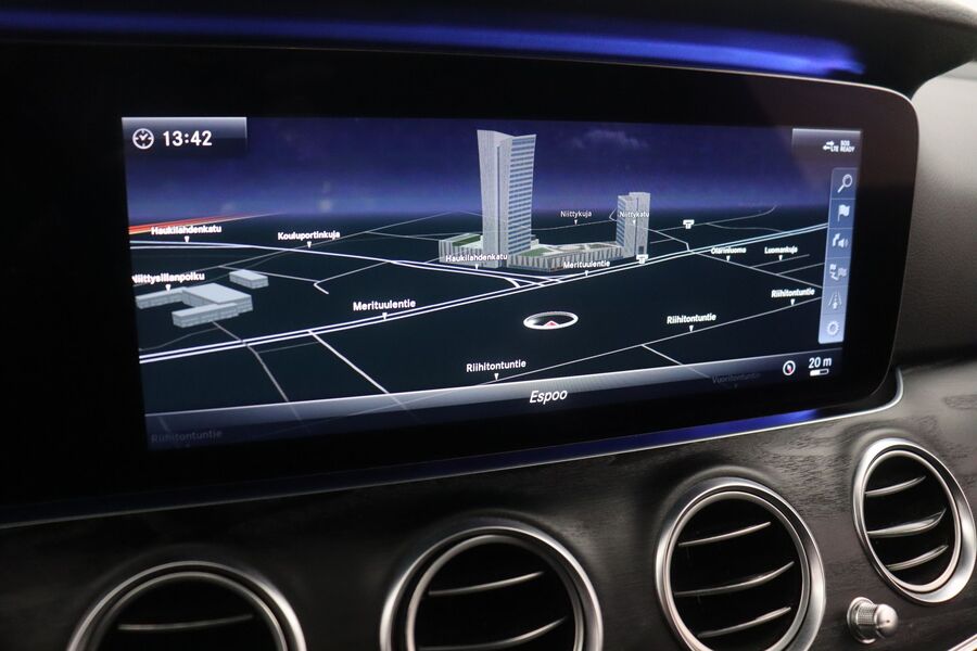 Mercedes-Benz E vaihtoauto