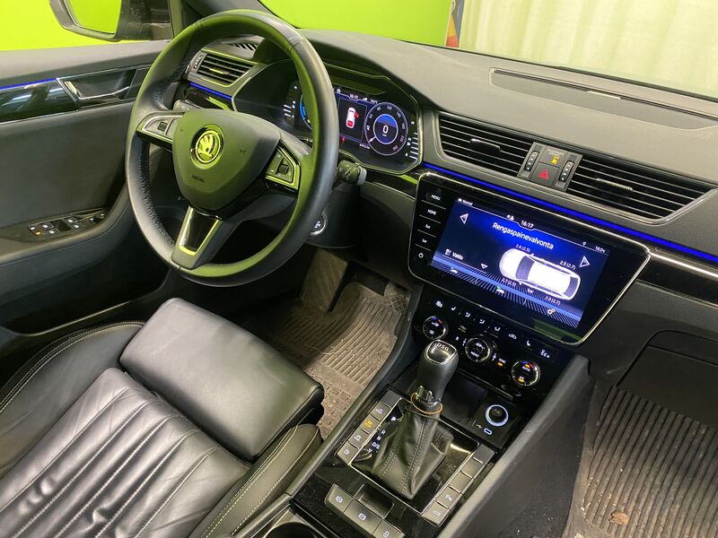 Skoda Superb vaihtoauto