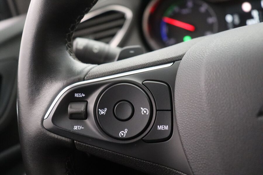 Opel Grandland X vaihtoauto