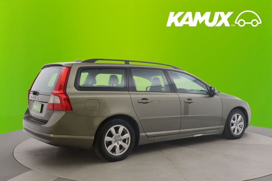 Volvo V70 vaihtoauto