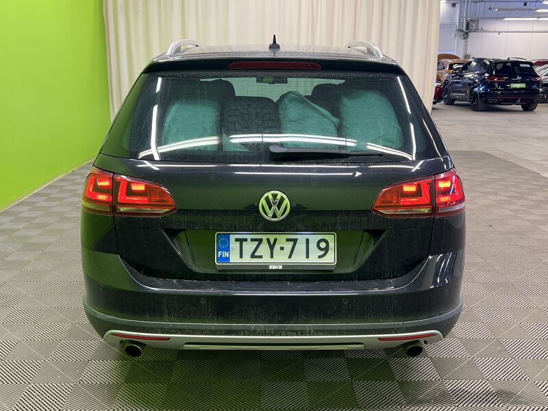 Volkswagen Golf vaihtoauto