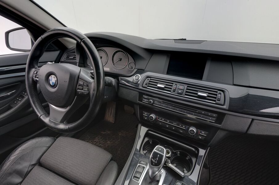 BMW 520 vaihtoauto
