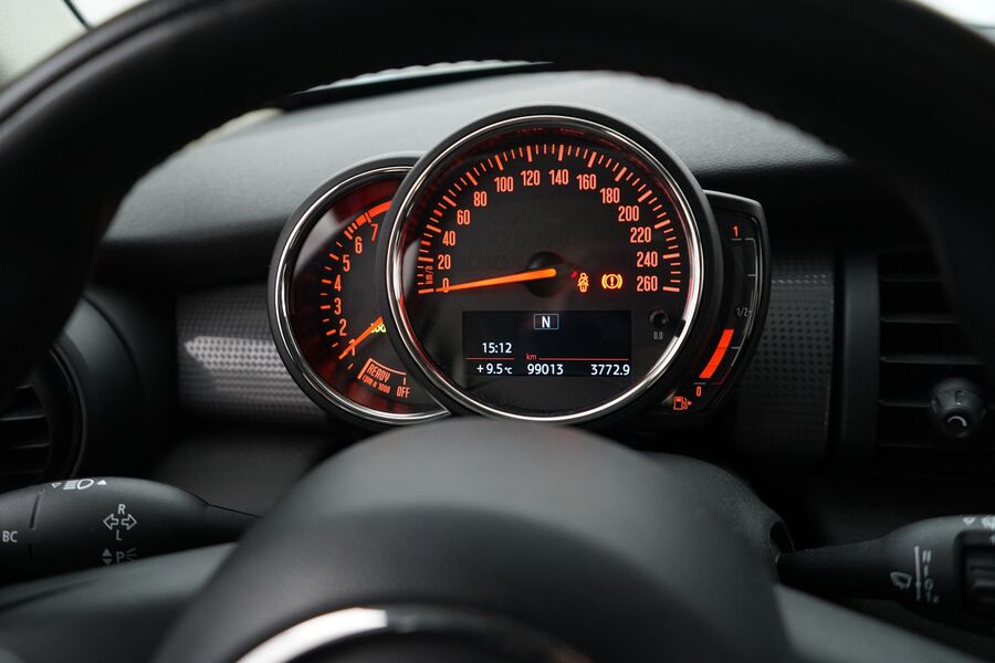 Mini Cooper vaihtoauto