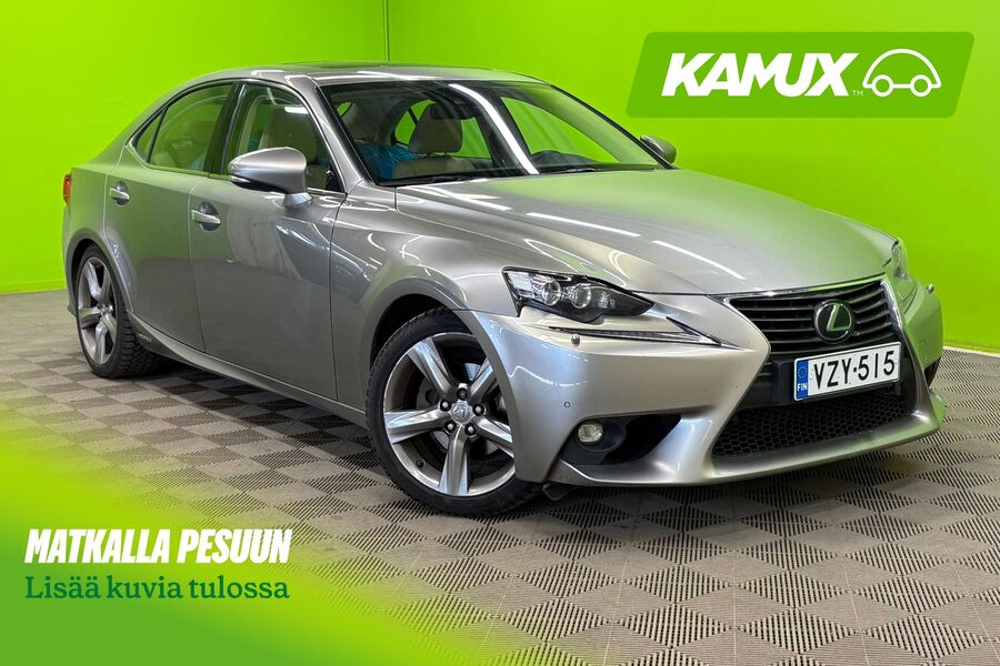 Lexus IS vaihtoauto