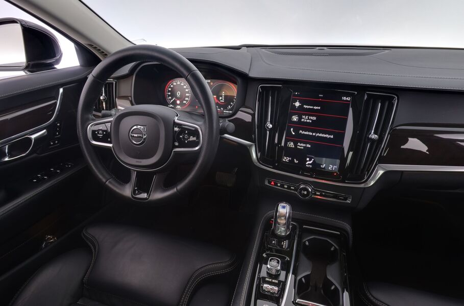 Volvo S90 vaihtoauto