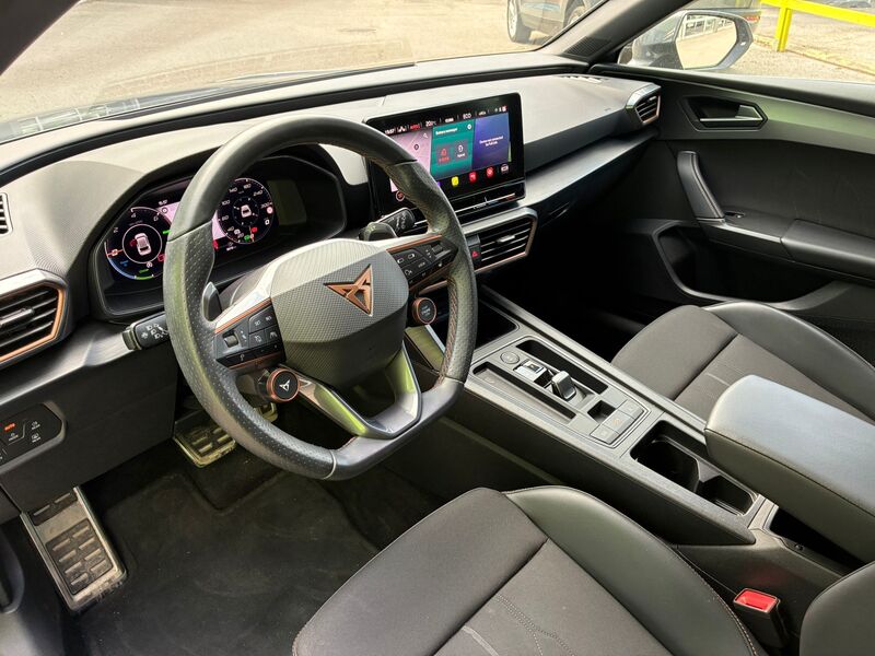 SEAT Leon vaihtoauto