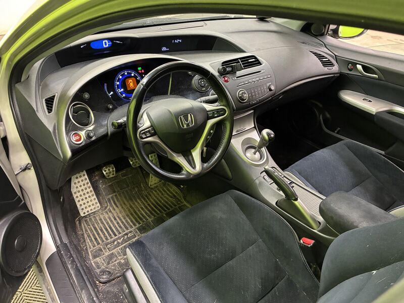 Honda Civic vaihtoauto