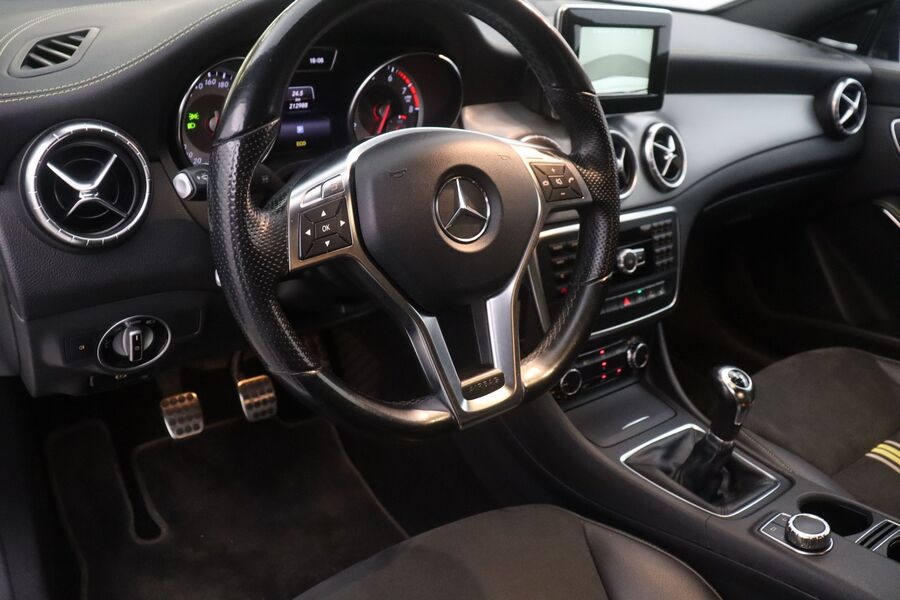 Mercedes-Benz CLA-sarja vaihtoauto