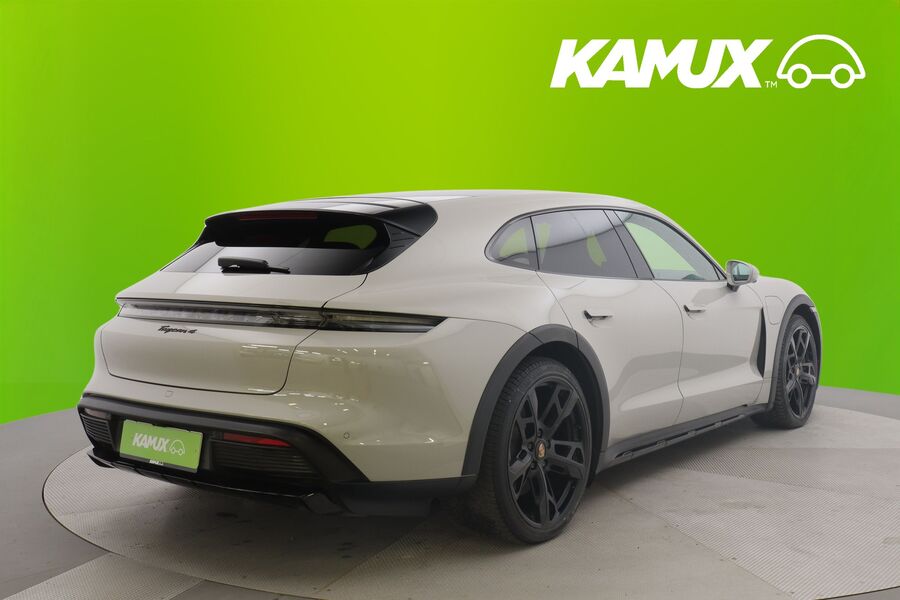 Porsche Taycan vaihtoauto