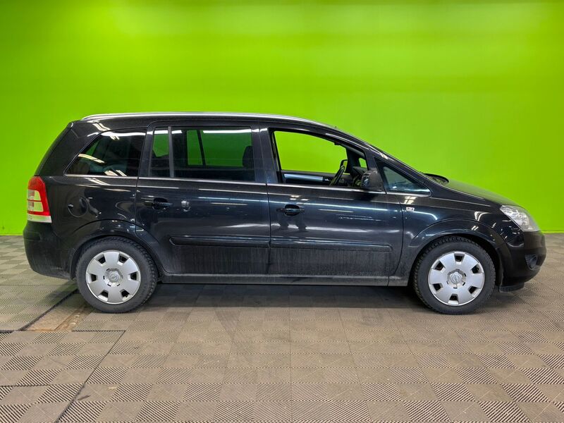 Opel Zafira vaihtoauto