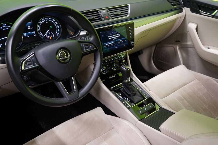 Skoda Superb vaihtoauto