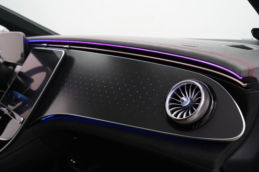 Mercedes-Benz EQE vaihtoauto