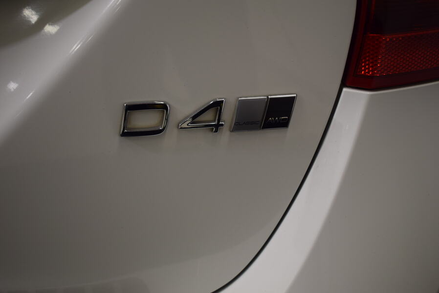 Volvo V60 Cross Country vaihtoauto