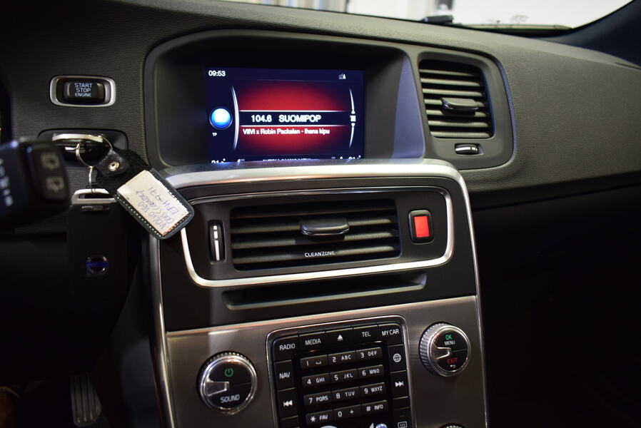 Volvo V60 Cross Country vaihtoauto