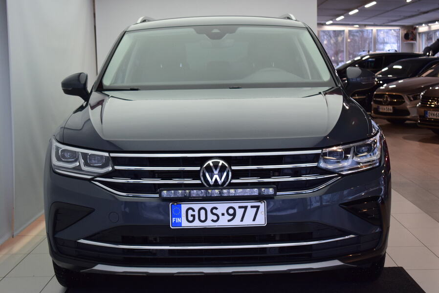 Volkswagen Tiguan vaihtoauto