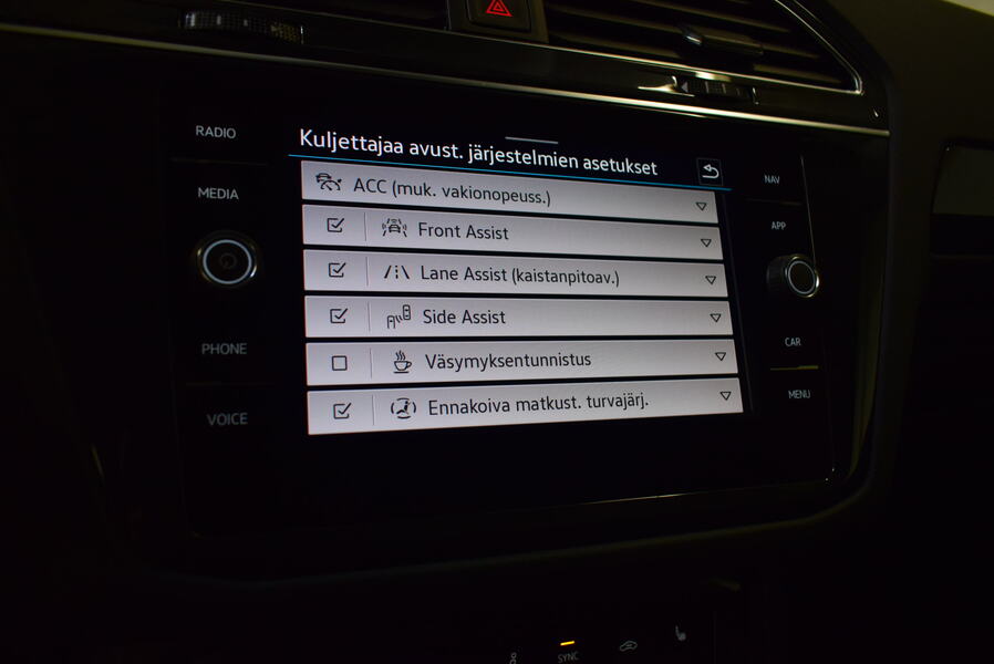 Volkswagen Tiguan vaihtoauto