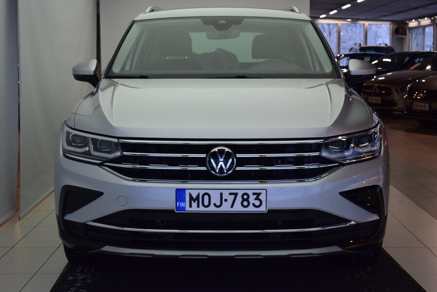 Volkswagen Tiguan vaihtoauto
