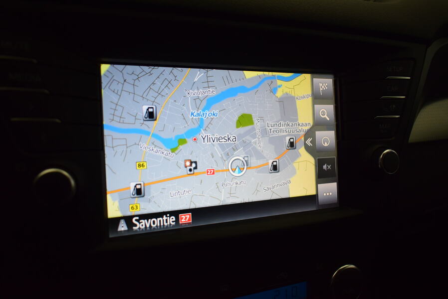 Toyota Avensis vaihtoauto