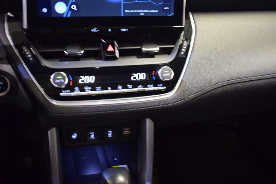 Toyota Corolla Cross vaihtoauto