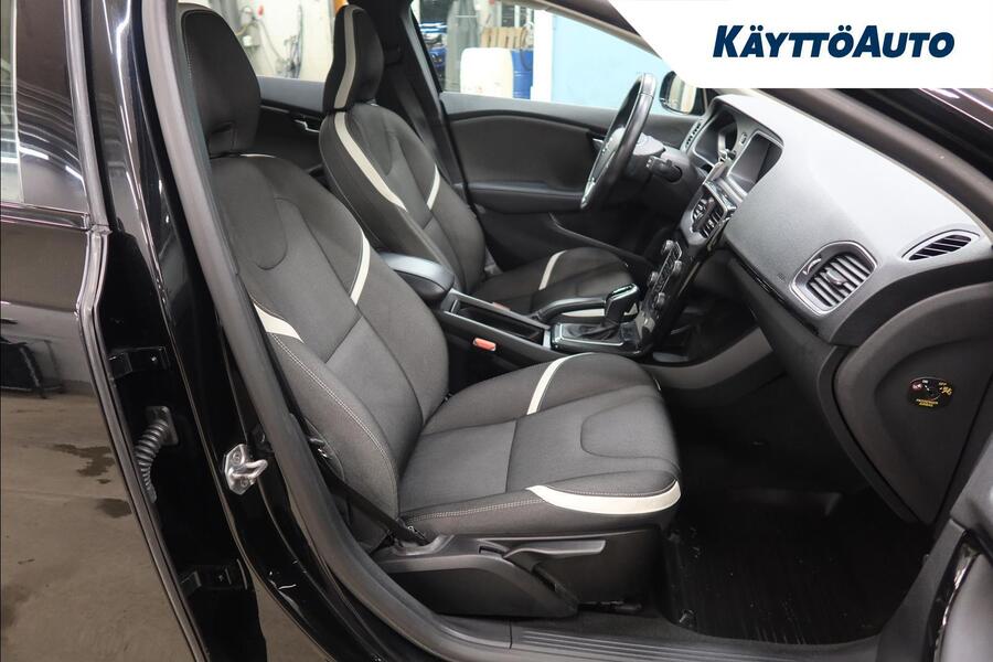 Volvo V40 vaihtoauto