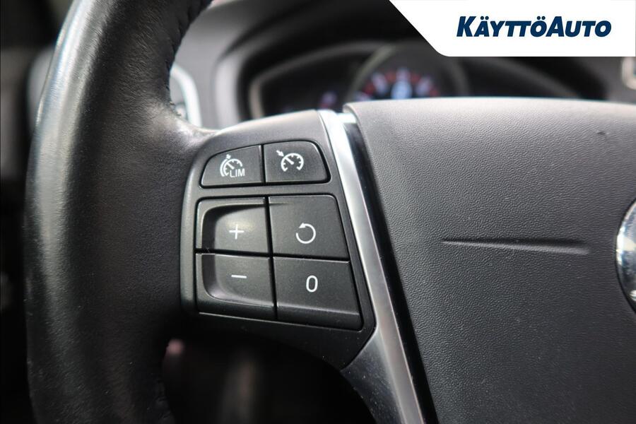 Volvo V40 vaihtoauto