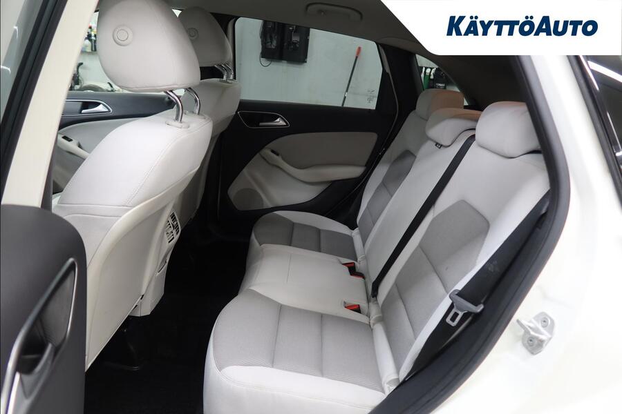 Mercedes-Benz B vaihtoauto