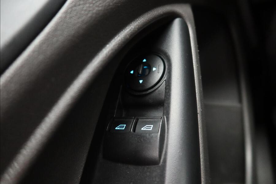 Ford Transit Connect vaihtoauto