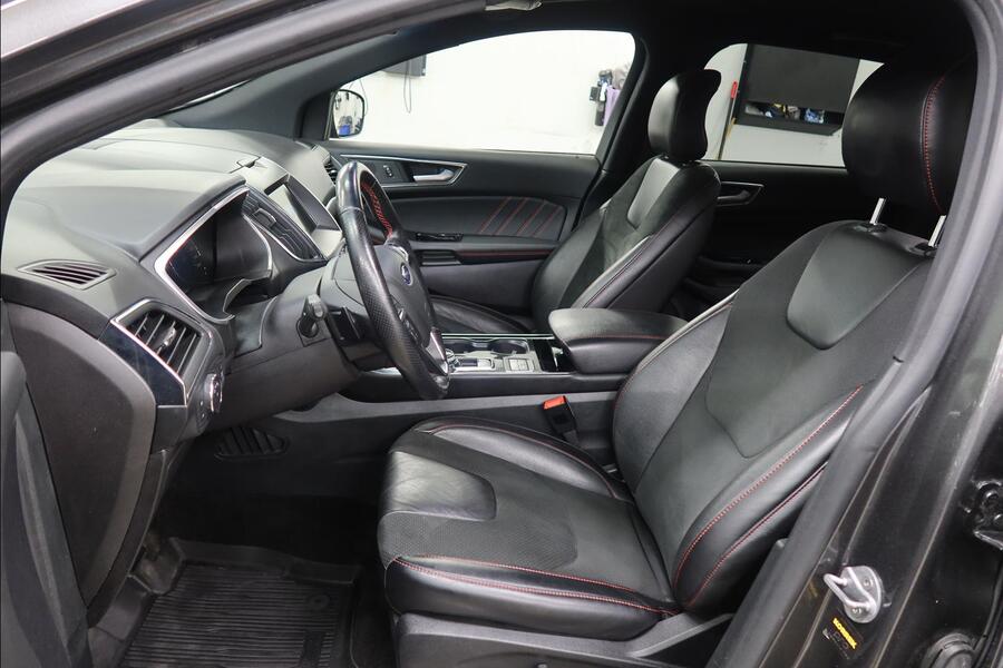 Ford Edge vaihtoauto