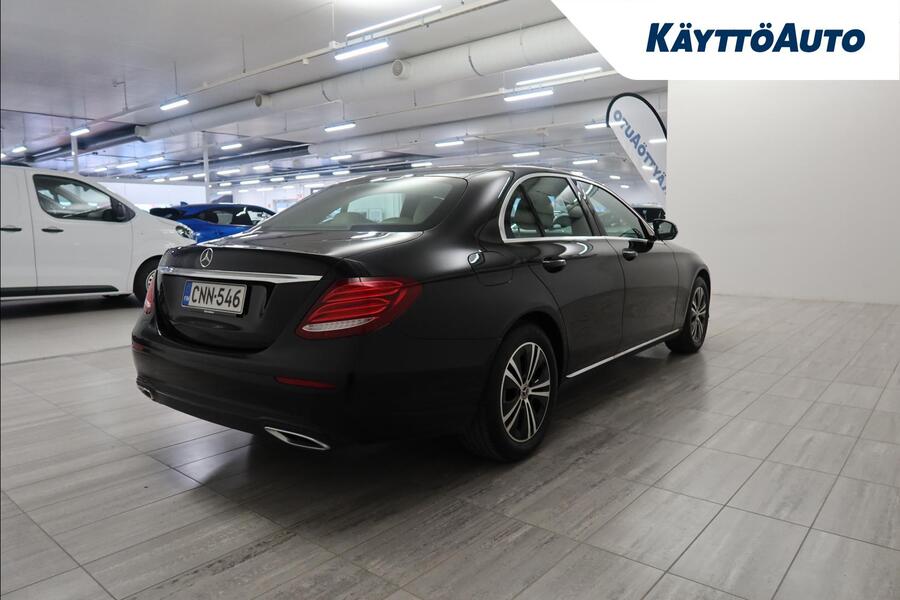Mercedes-Benz E vaihtoauto