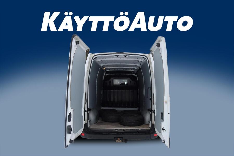 Nissan NV400 vaihtoauto