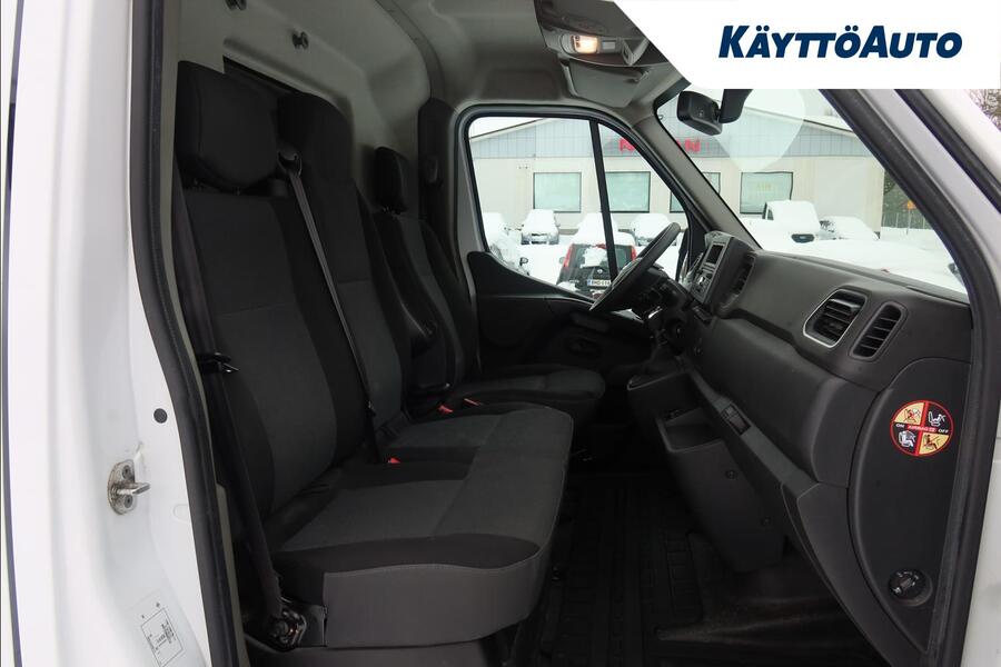 Nissan NV400 vaihtoauto