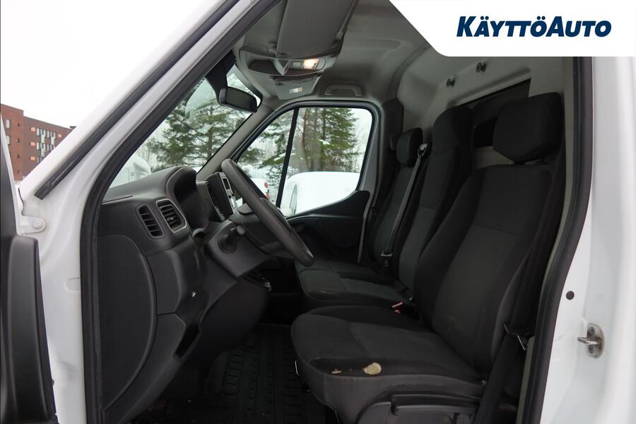 Nissan NV400 vaihtoauto