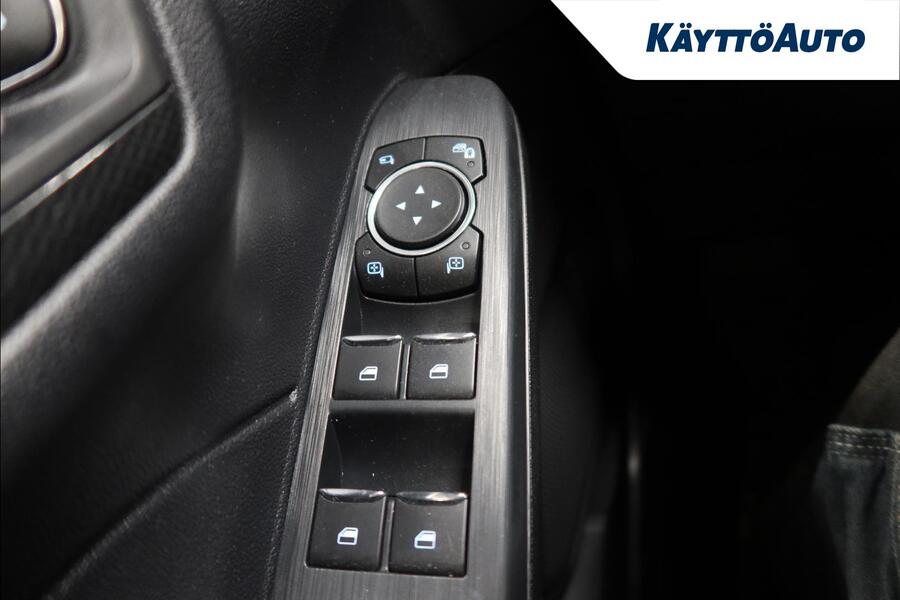 Ford Kuga vaihtoauto